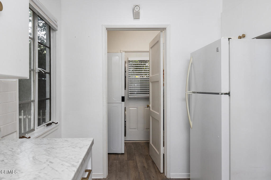 1070 E Woodbury Road