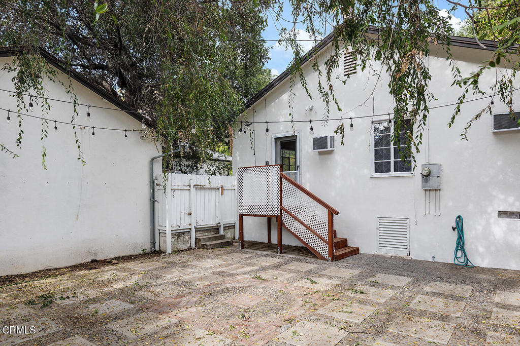 1070 E Woodbury Road