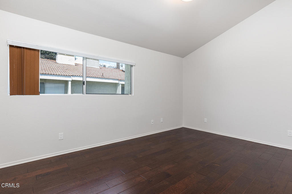 300 S Mentor Avenue 8