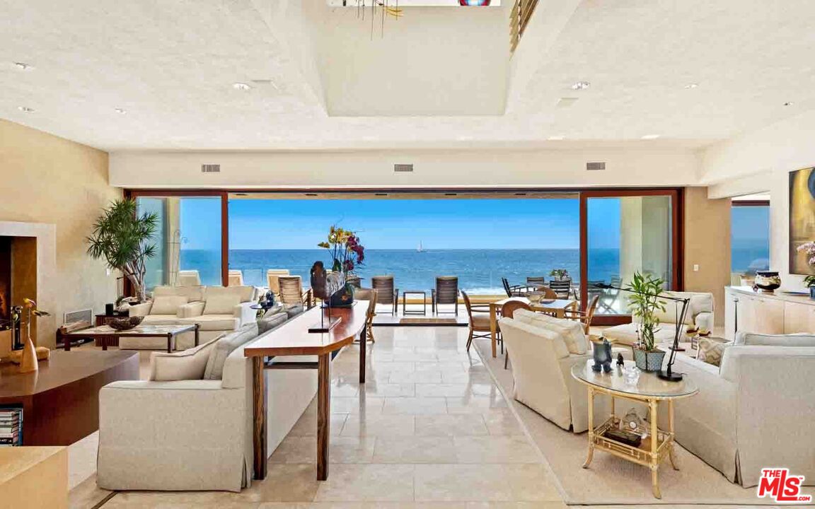 22040 Pacific Coast Hwy