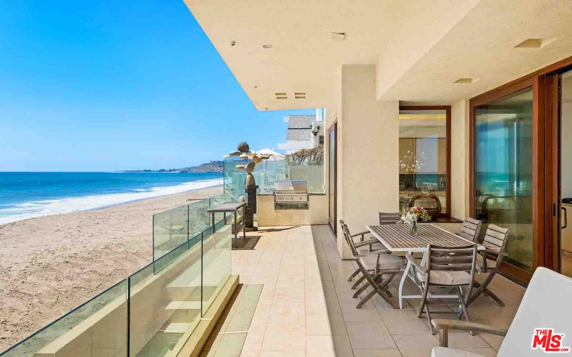22040 Pacific Coast Hwy