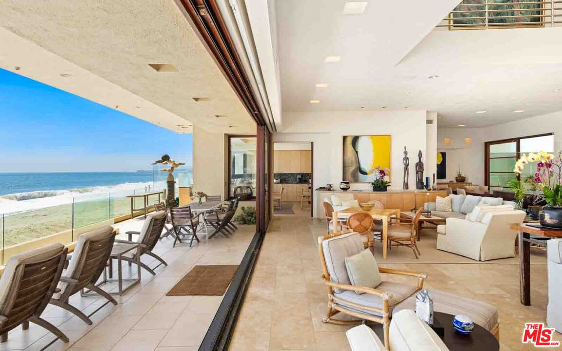 22040 Pacific Coast Hwy