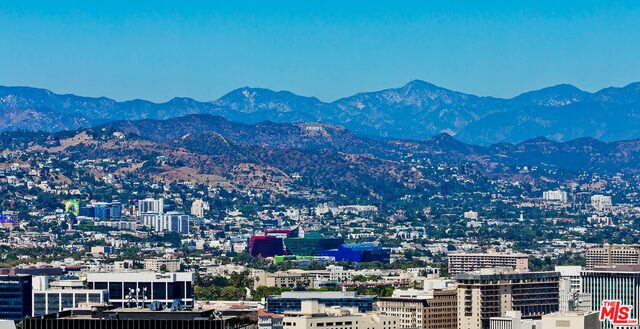 Los Angeles, CA, 90067