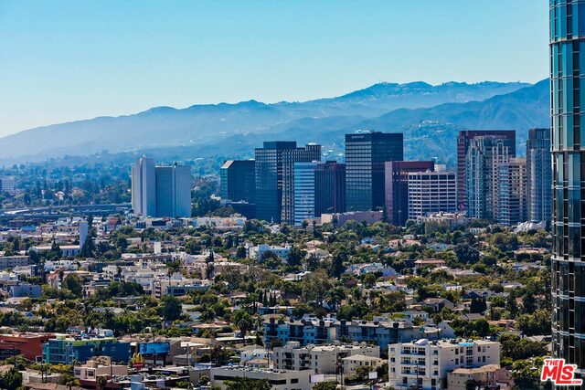 Los Angeles, CA, 90067