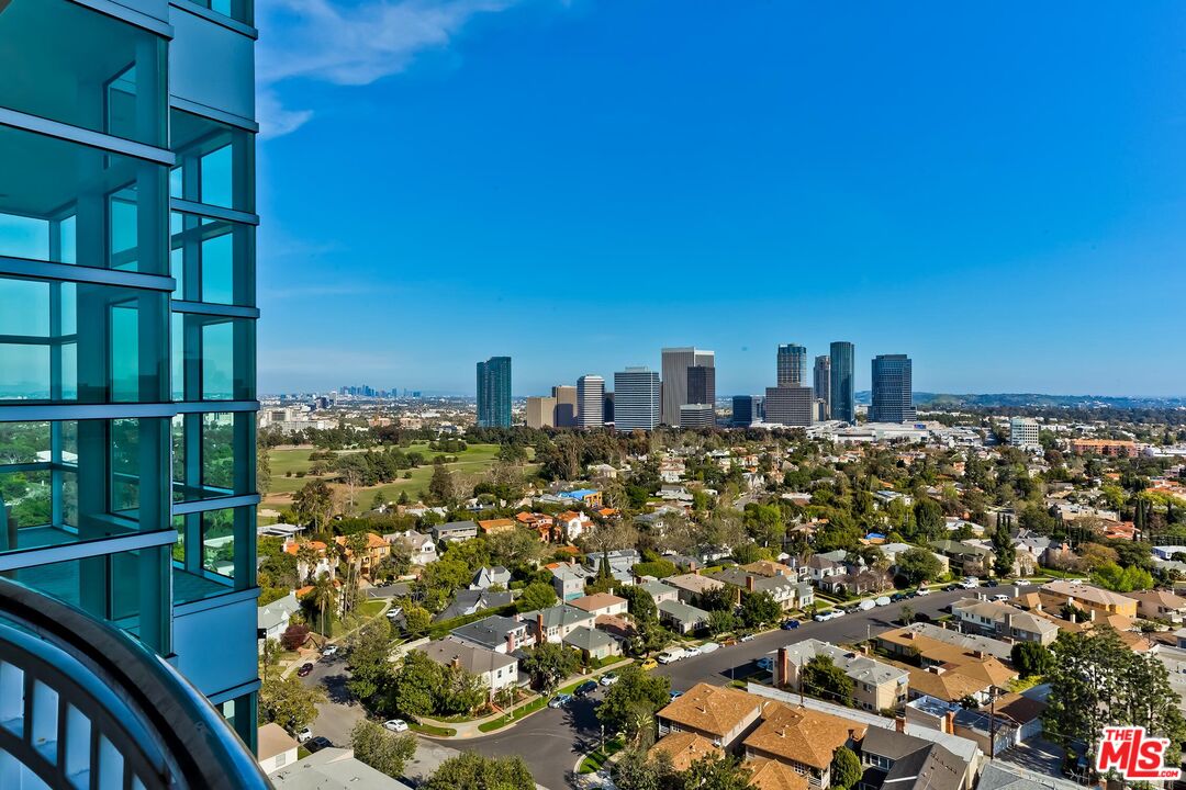 Los Angeles, CA, 90024