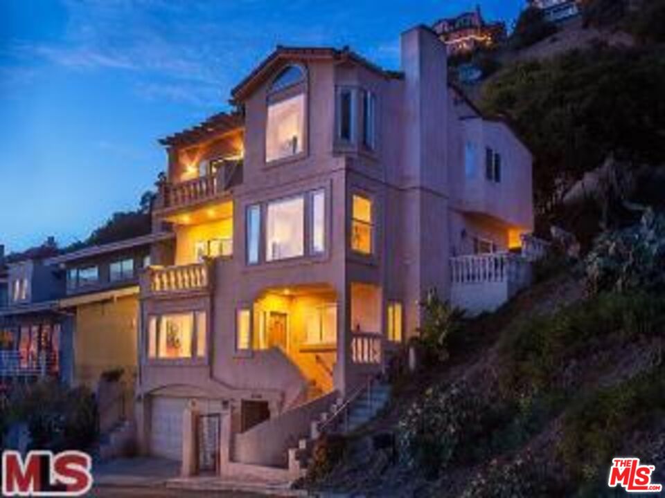 Malibu, CA, 90265