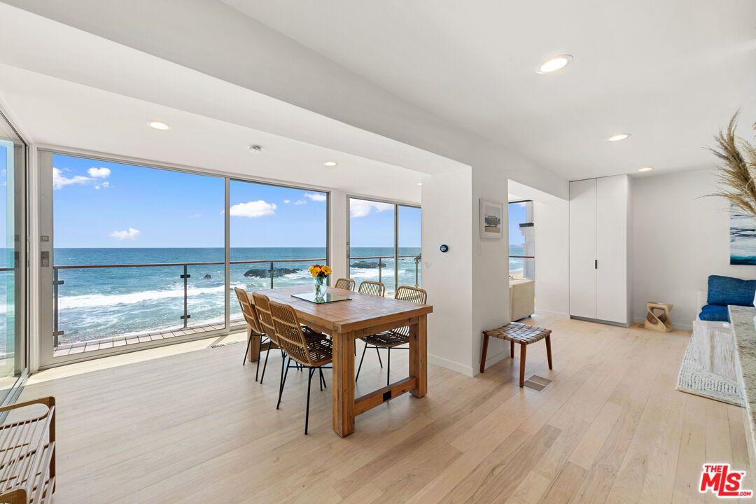 24928 Malibu Rd