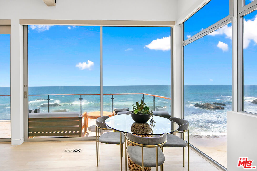 24928 Malibu Rd
