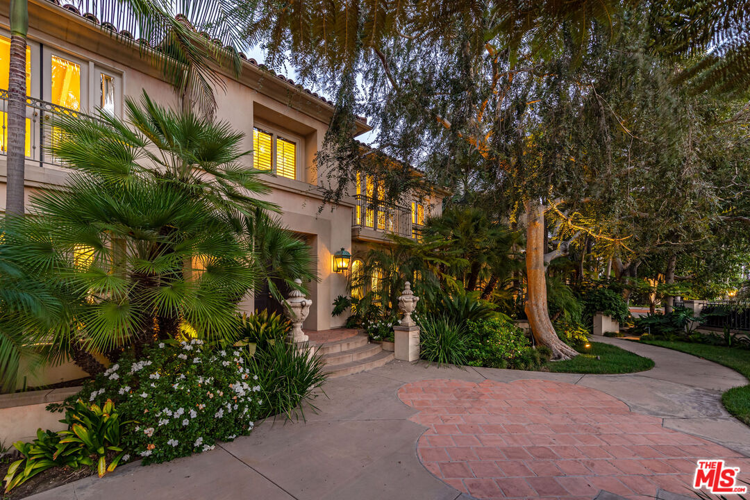 Beverly Hills, CA, 90210
