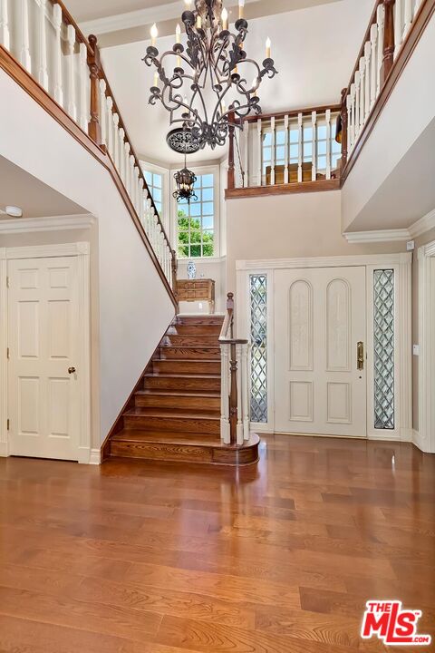 4239 Tarzana Estates Dr