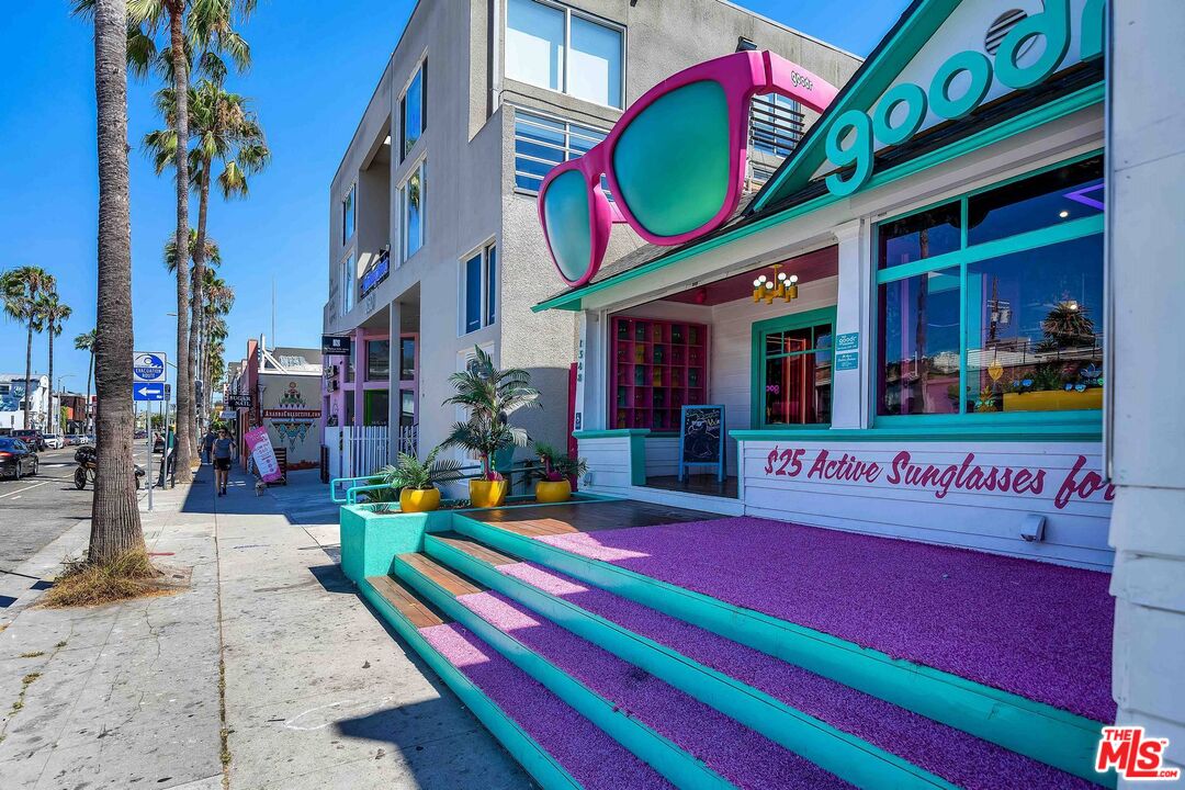 Venice, CA, 90291