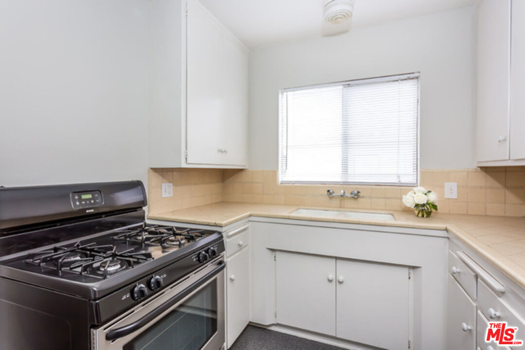 322 Huntley Dr