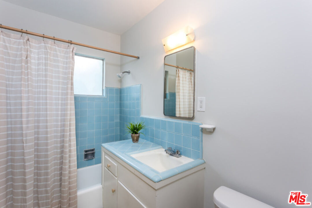 322 Huntley Dr