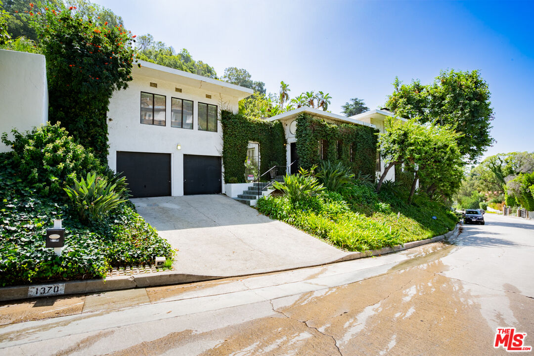 Beverly Hills, CA, 90210