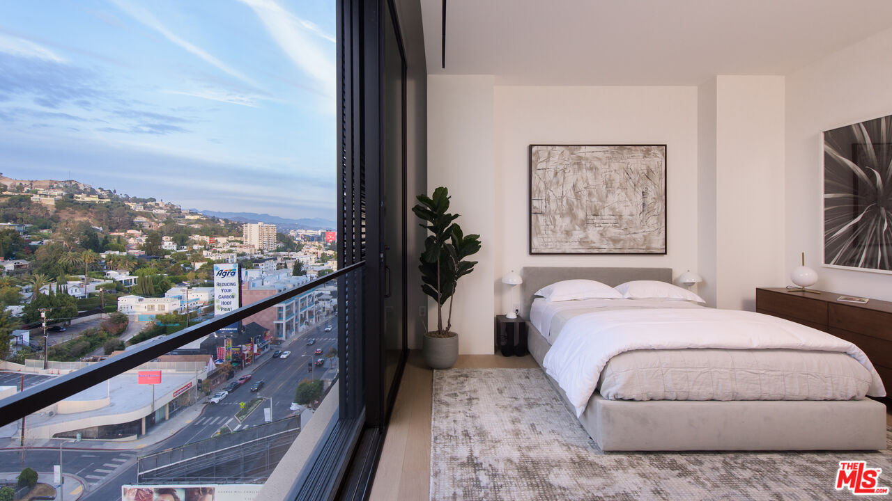 9040 W Sunset Blvd Unit: PH-A