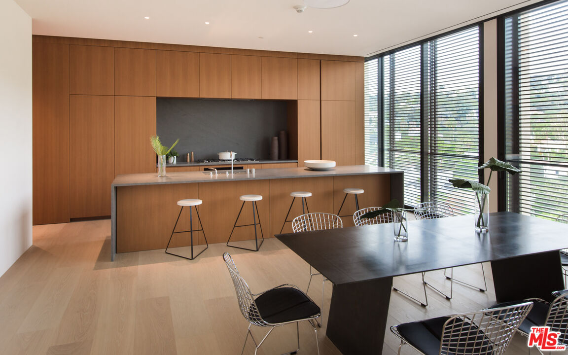 9040 W Sunset Blvd Unit: PH-A