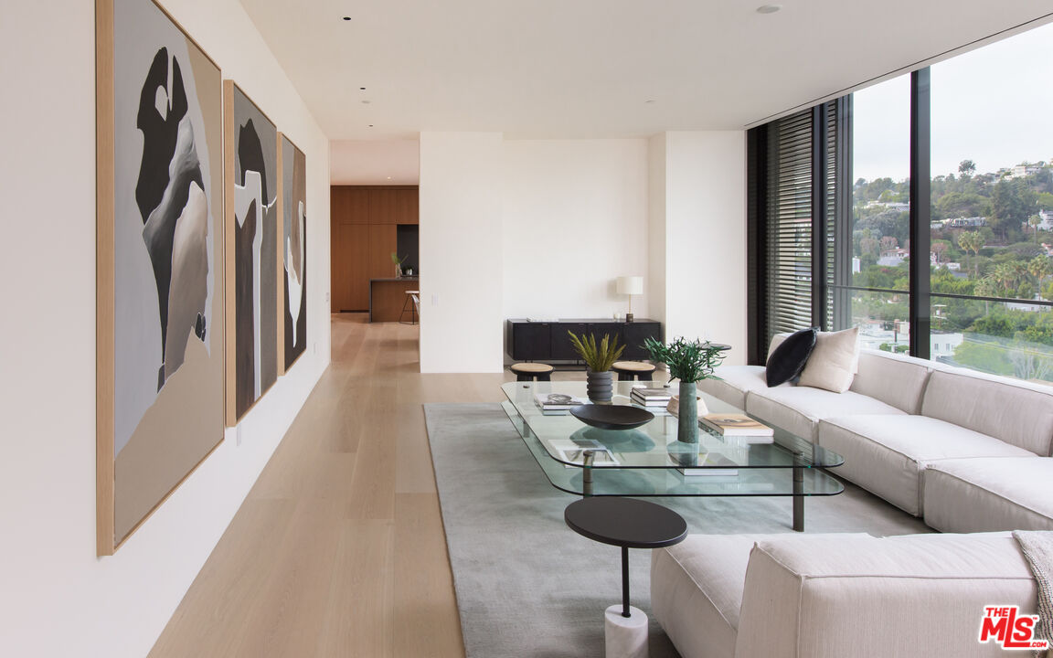 9040 W Sunset Blvd Unit: PH-A