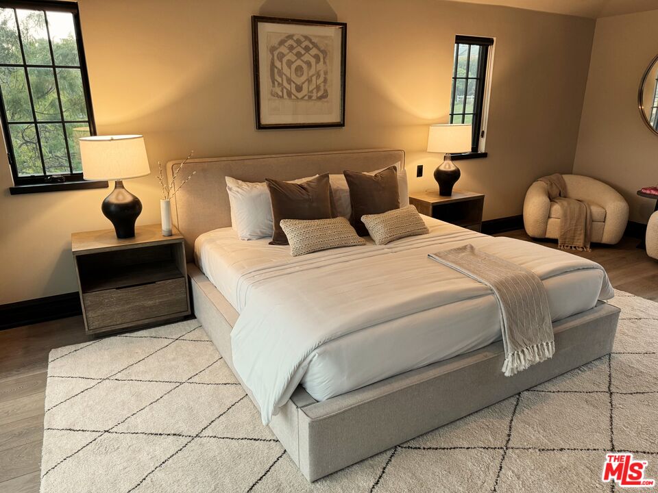 Pacific Palisades, CA, 90272
