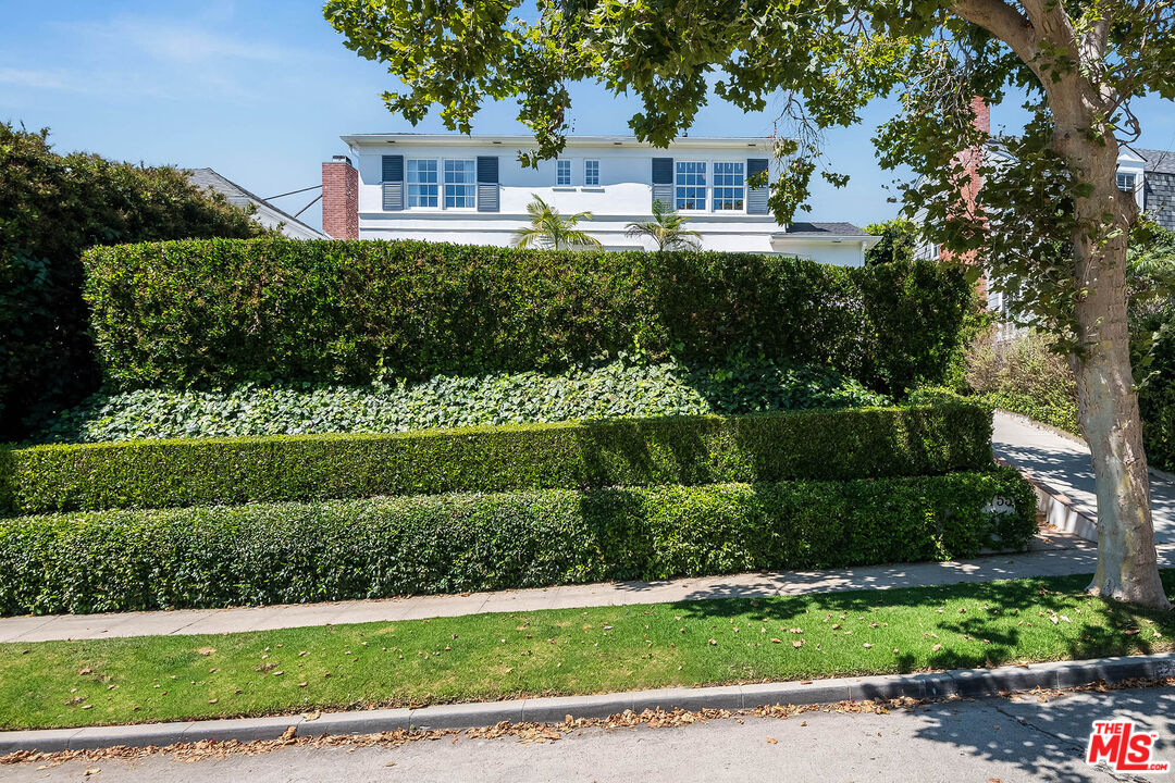 2755 Mcconnell Dr