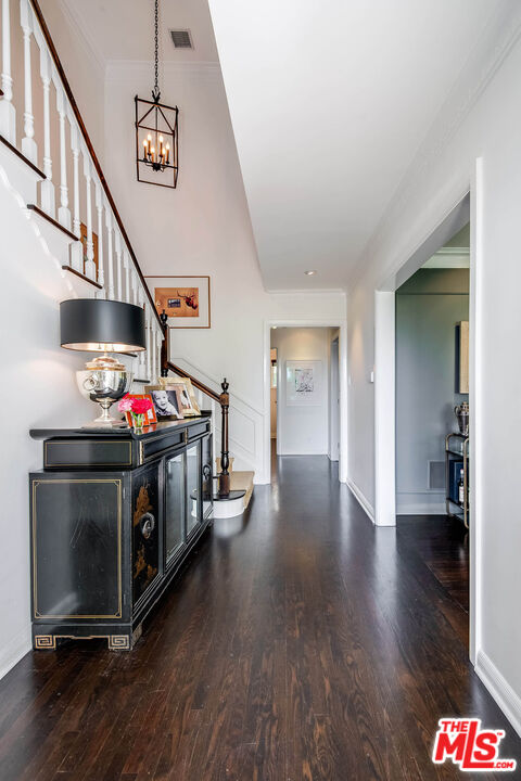 2755 Mcconnell Dr