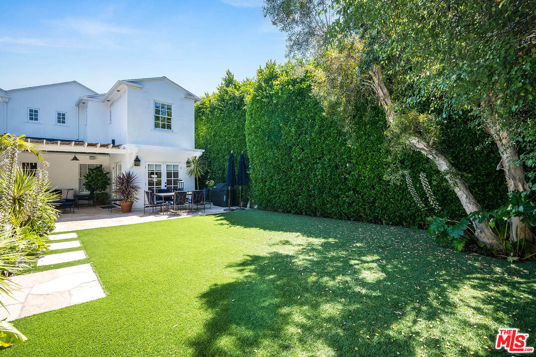 2755 Mcconnell Dr