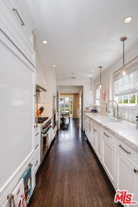 2755 Mcconnell Dr