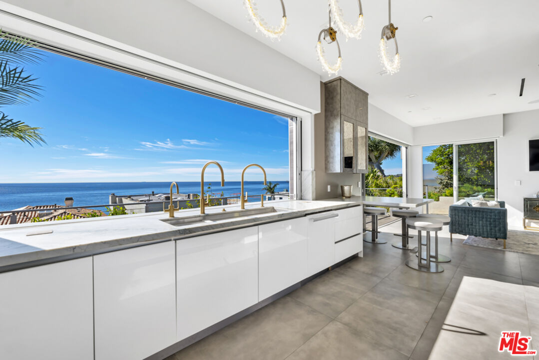 Malibu, CA, 90265