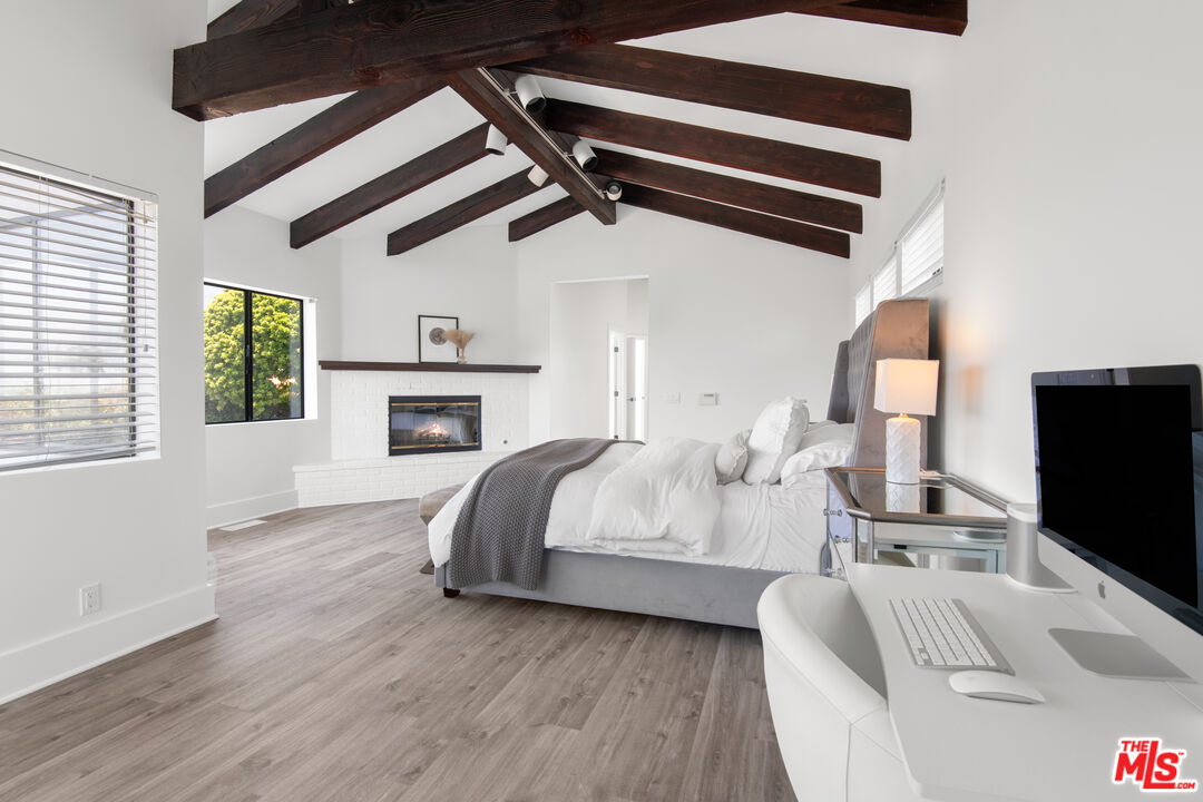Malibu, CA, 90265