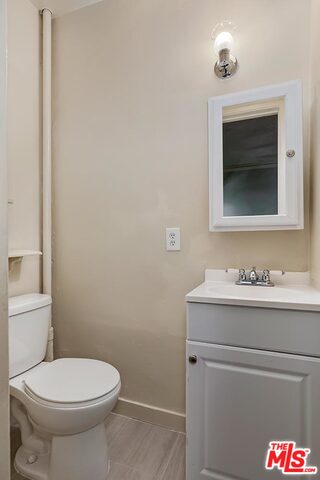 356 N Doheny Dr Unit: 358