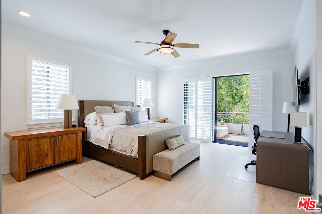 Pacific Palisades, CA, 90272
