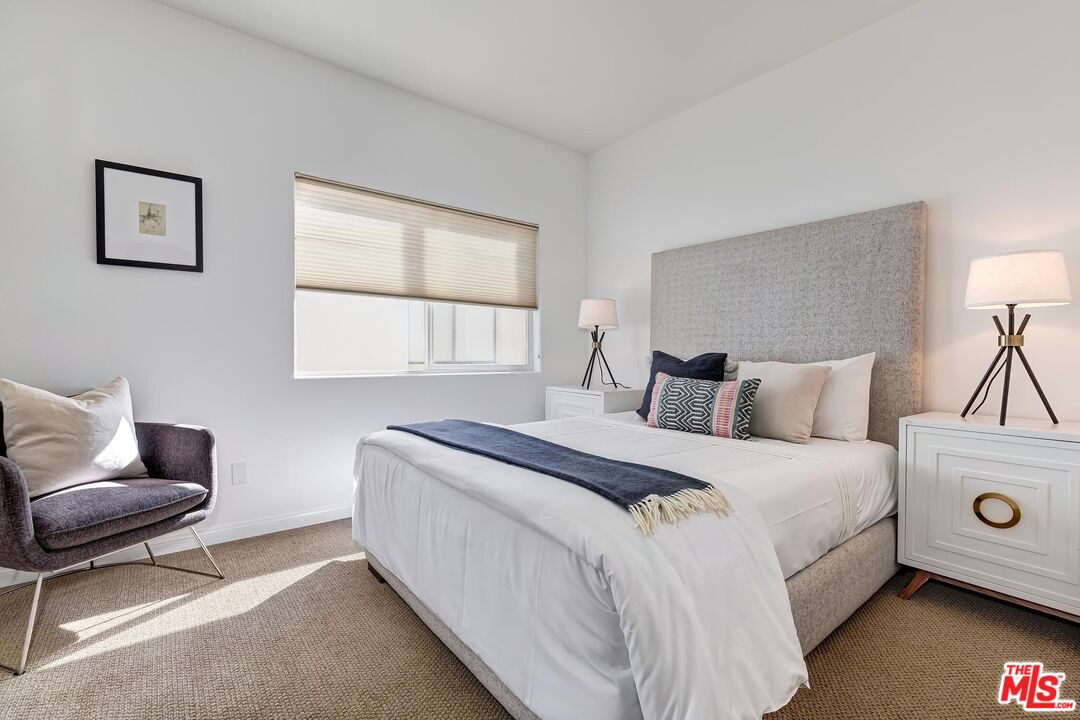 1911 Manning Ave Unit: 1