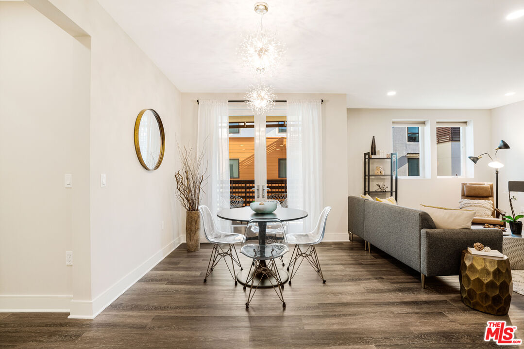 6030 Seabluff Dr Unit: 405