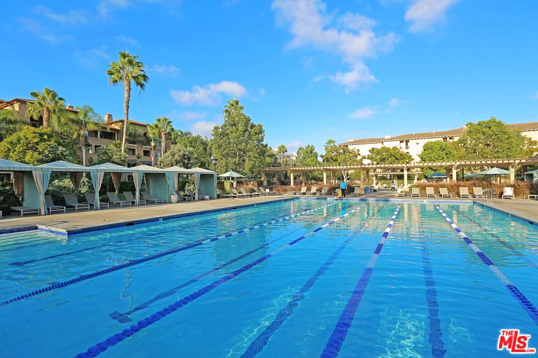 6030 Seabluff Dr Unit: 405