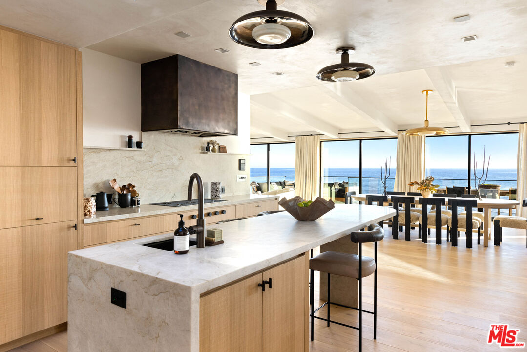 22160 Pacific Coast Hwy