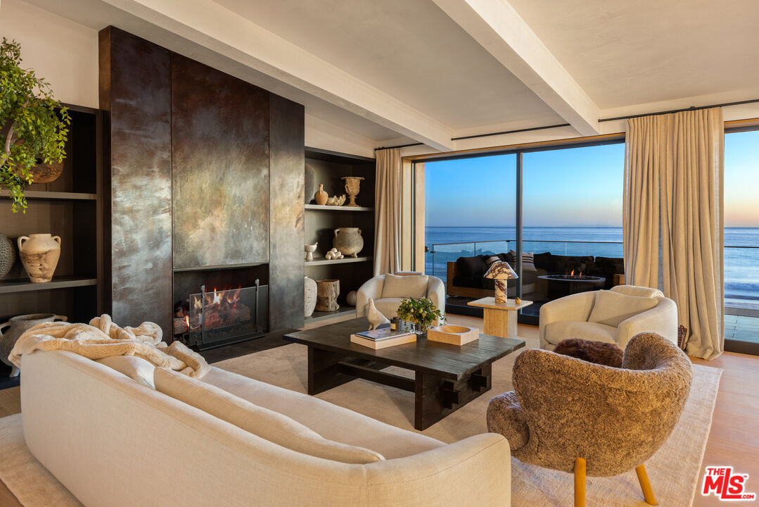 22160 Pacific Coast Hwy