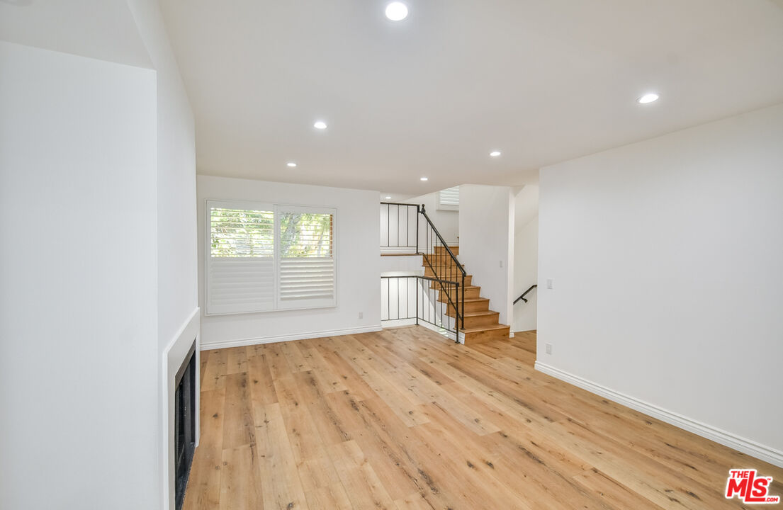 1114 Magnolia St Unit: D