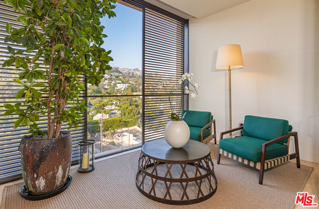 West Hollywood, CA, 90069