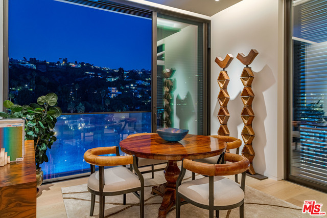West Hollywood, CA, 90069