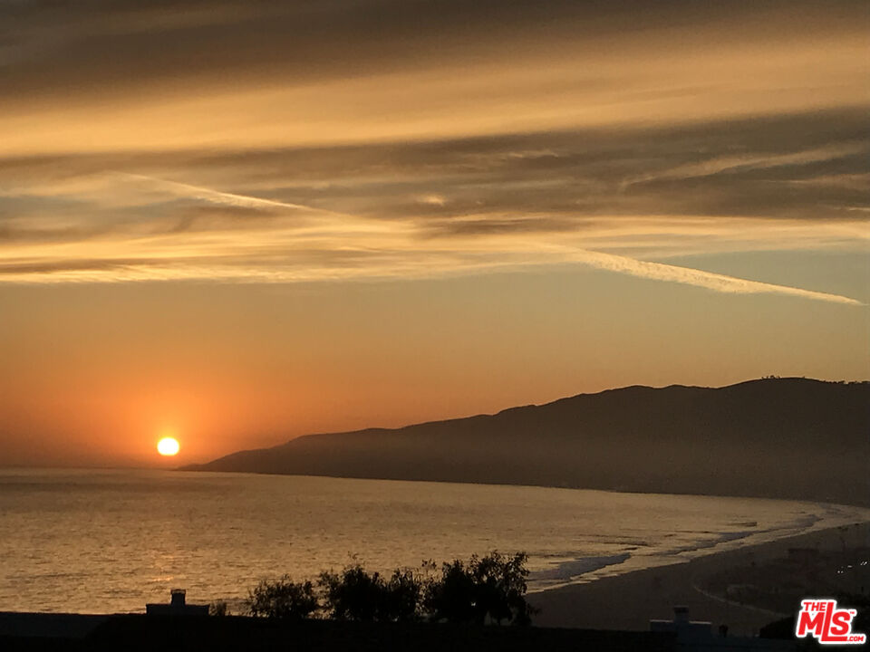 Malibu, CA, 90265