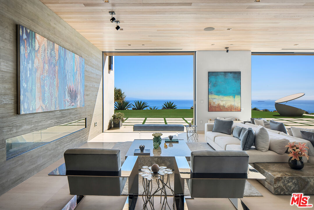 Malibu, CA, 90265