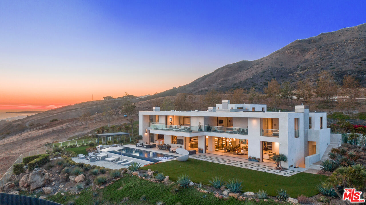 Malibu, CA, 90265