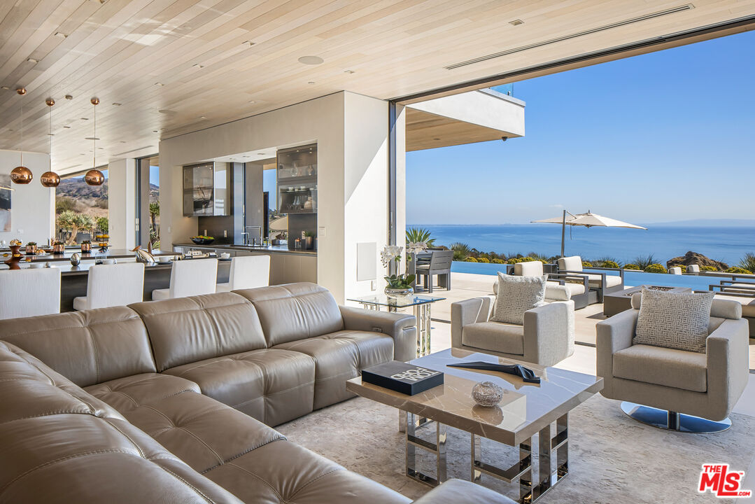 Malibu, CA, 90265