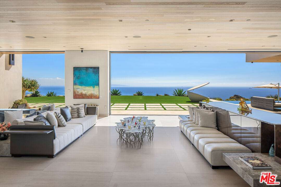 Malibu, CA, 90265
