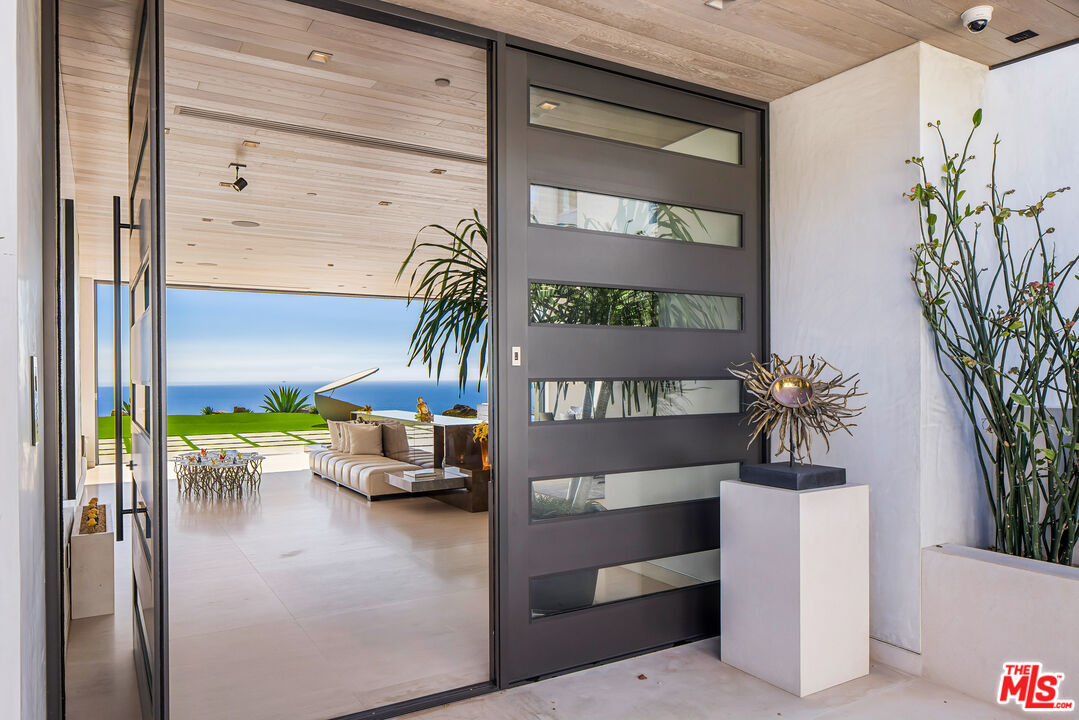 Malibu, CA, 90265