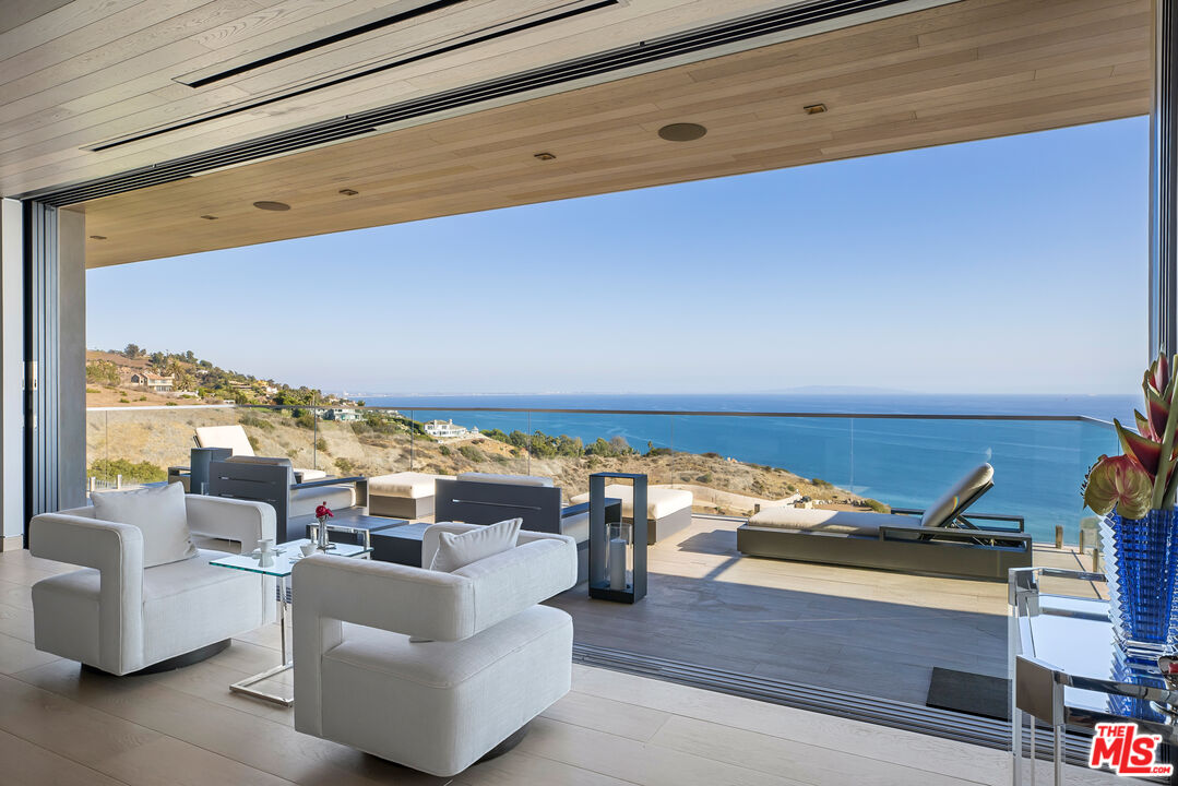 Malibu, CA, 90265