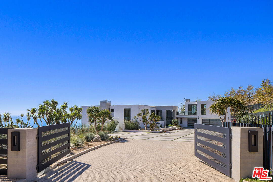 Malibu, CA, 90265