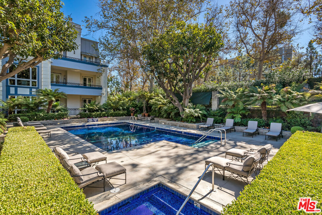 10104 Empyrean Way Unit: 201