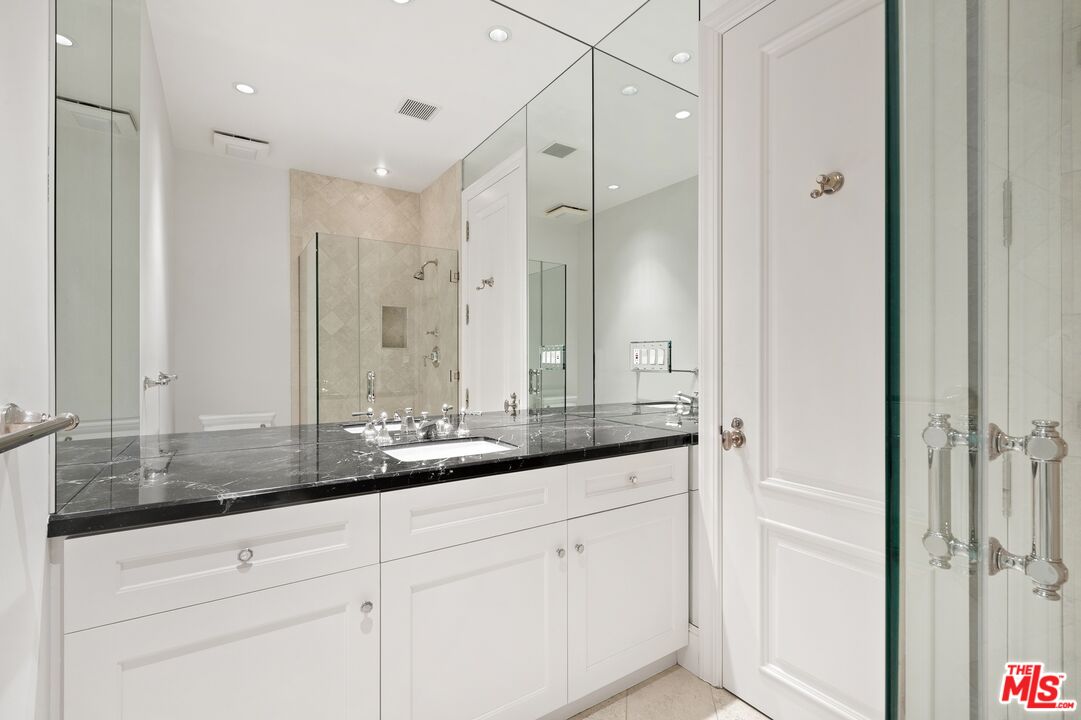 10104 Empyrean Way Unit: 201