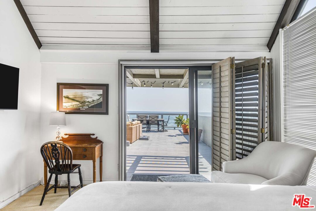 Malibu, CA, 90265