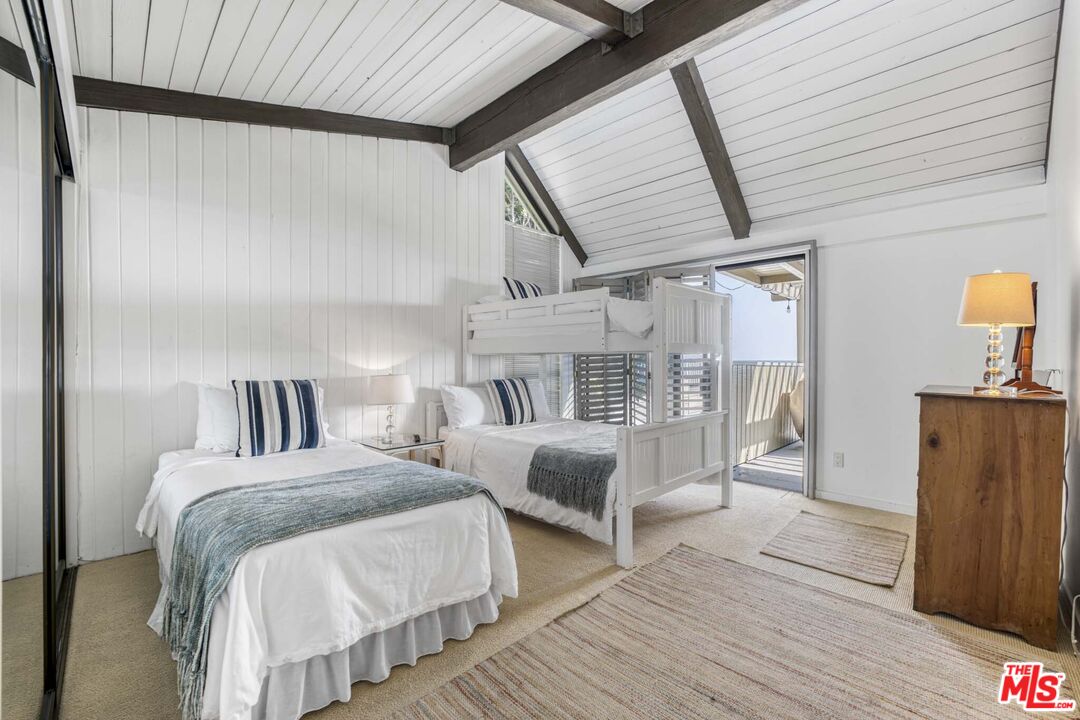 Malibu, CA, 90265